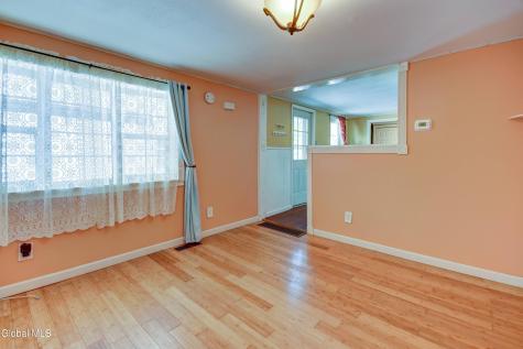 1617 7th Avenue Schenectady NY 12303