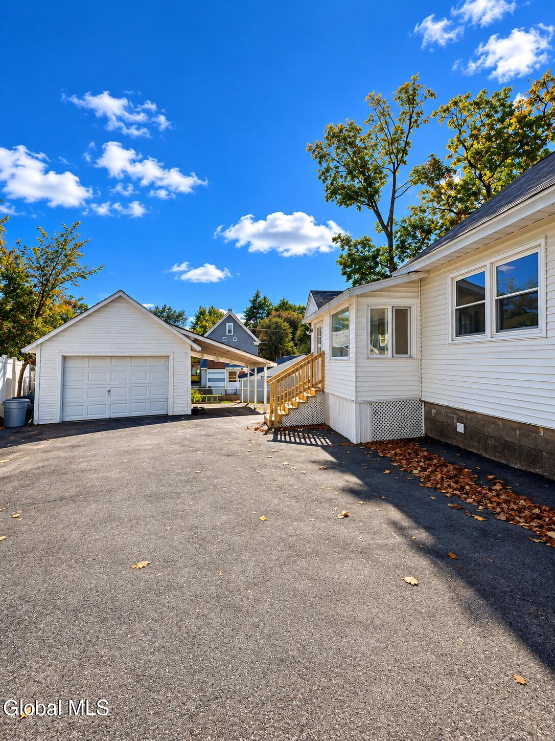 2302 William Street Schenectady NY 12306
