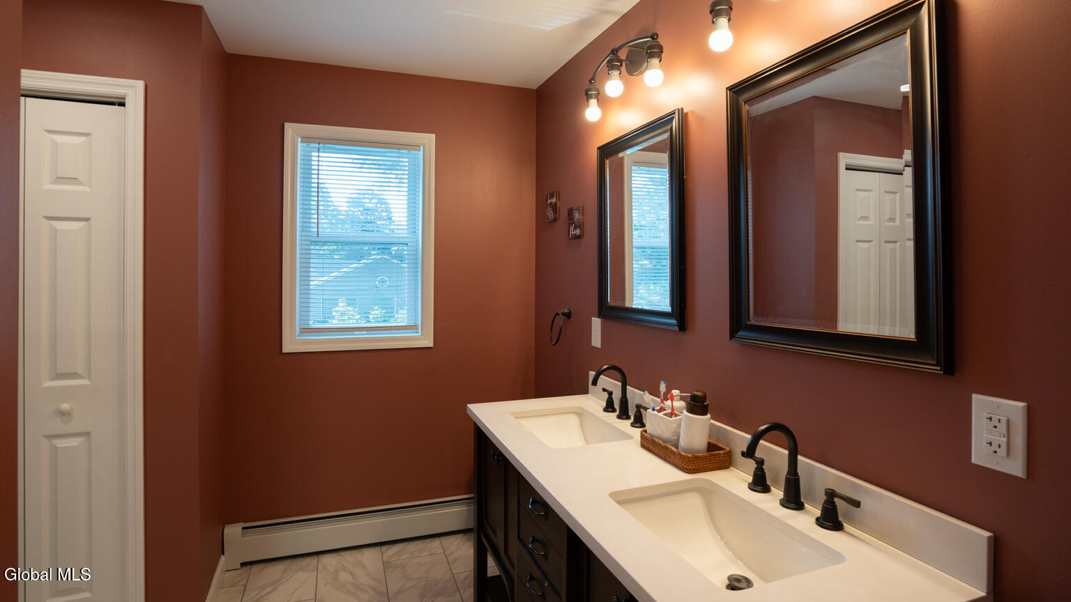 26 Glenwood Street Albany NY 12203