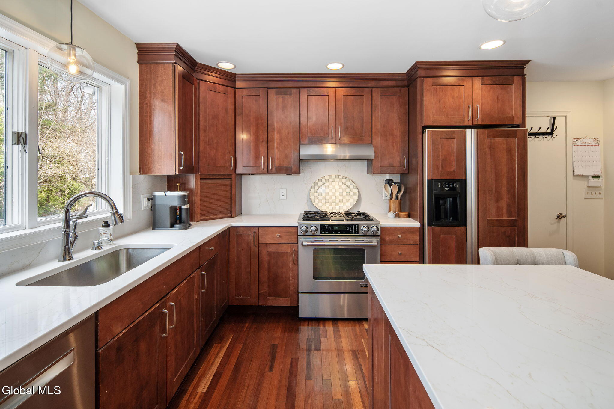 18 Hiawatha Drive Clifton Park NY 12065