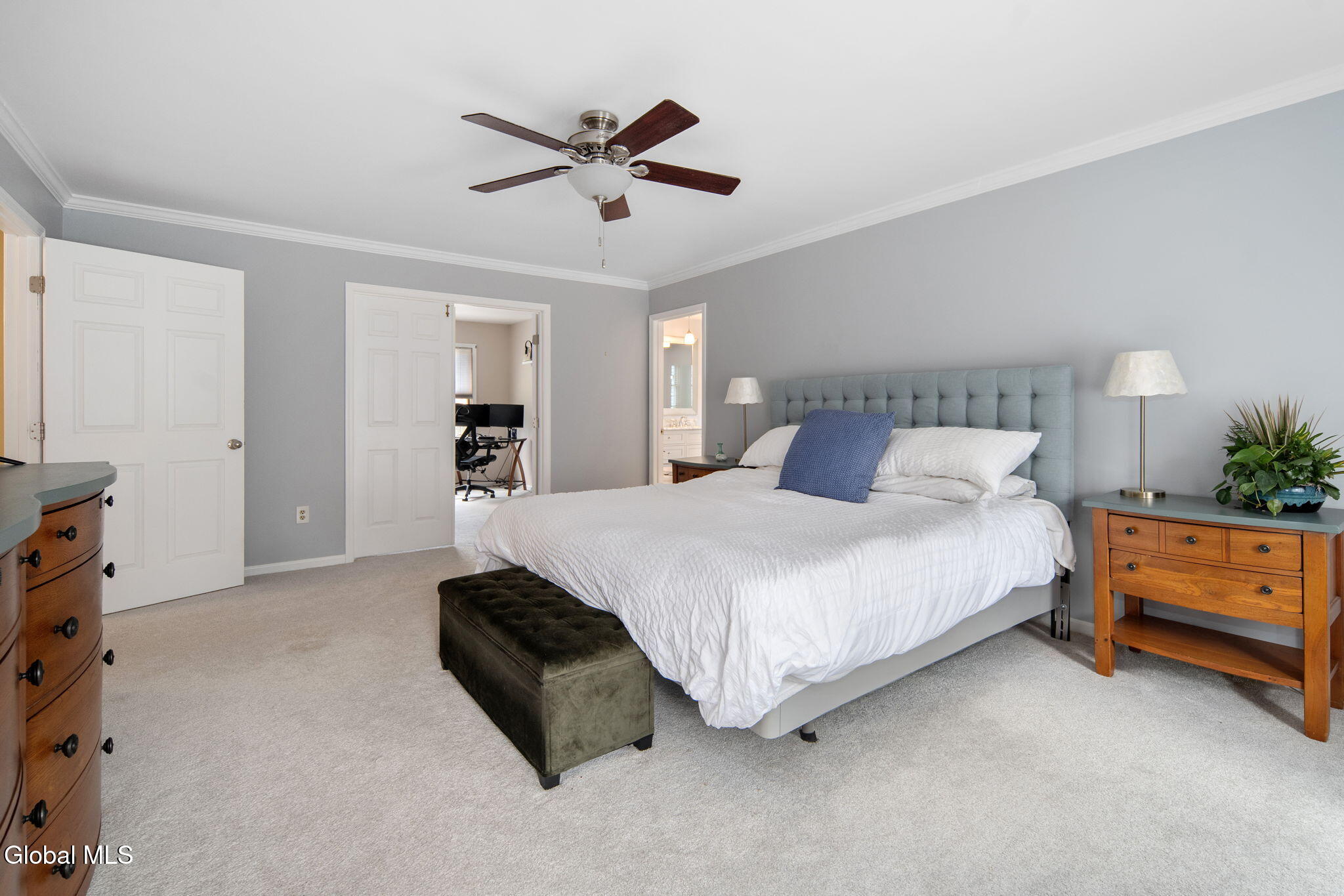 18 Hiawatha Drive Clifton Park NY 12065