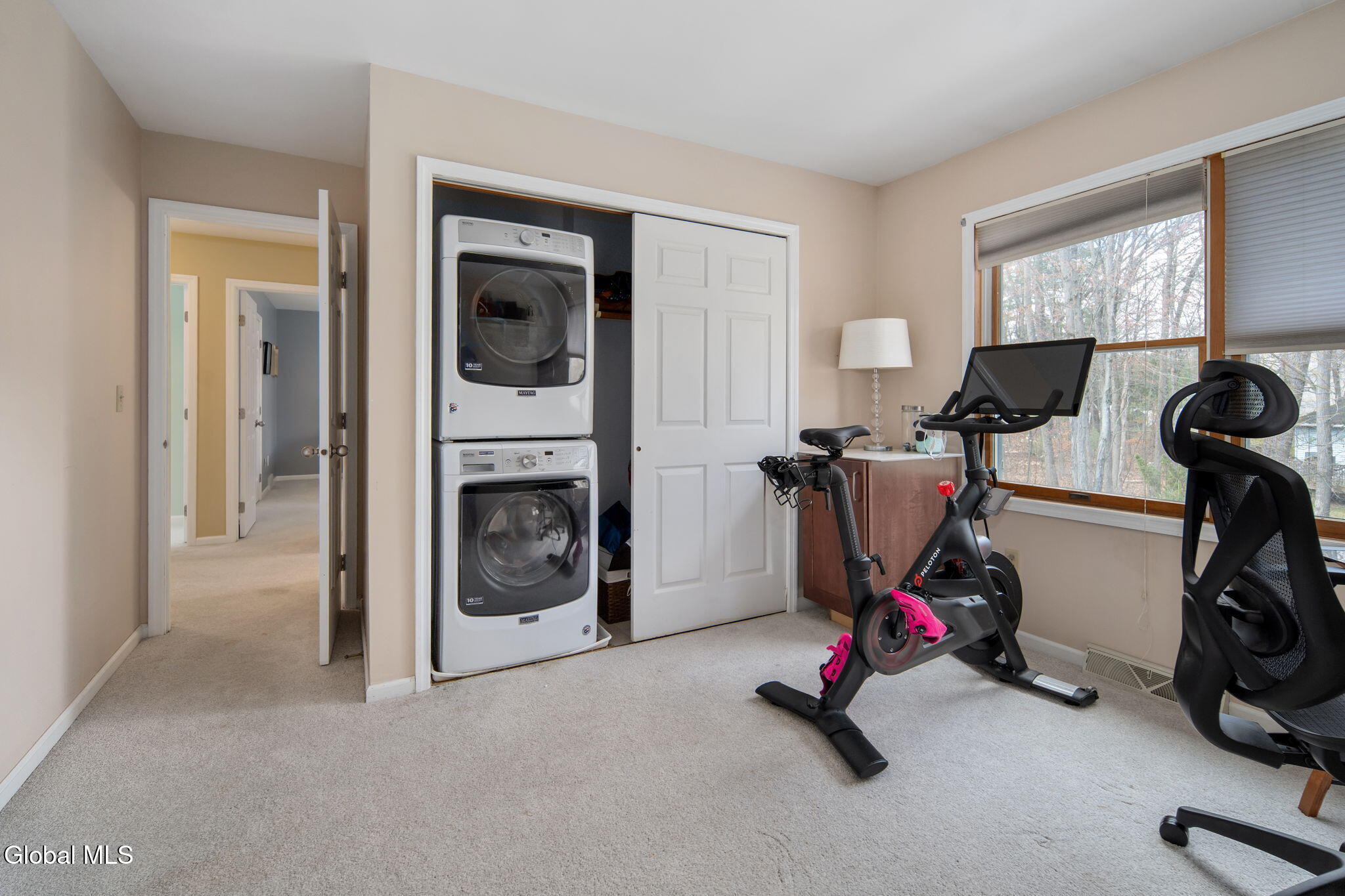 18 Hiawatha Drive Clifton Park NY 12065