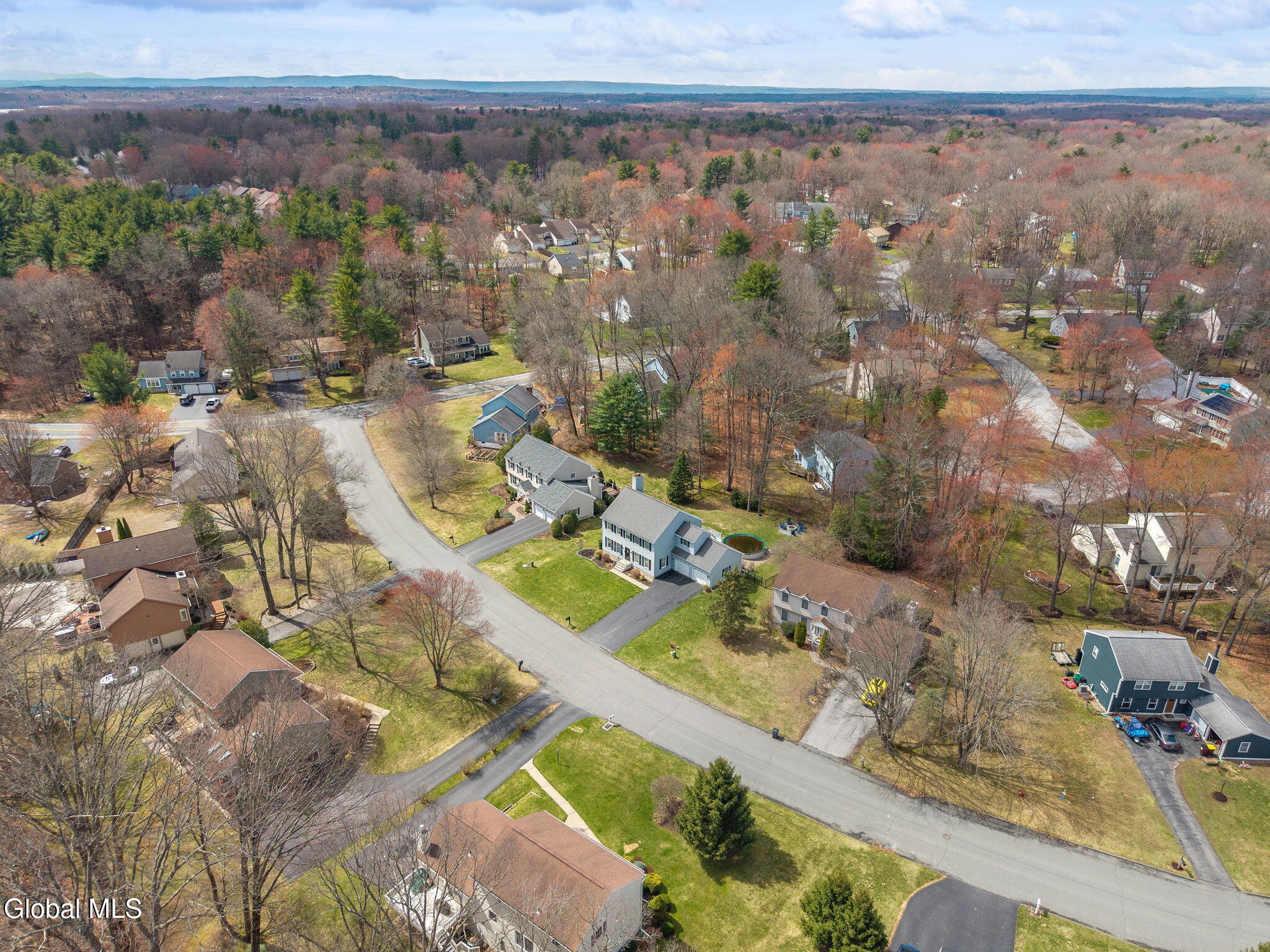 18 Hiawatha Drive Clifton Park NY 12065