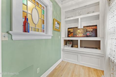 16 W Main Street Cambridge NY 12816