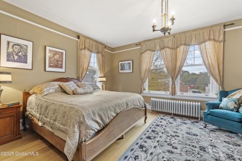 16 W Main Street Cambridge NY 12816