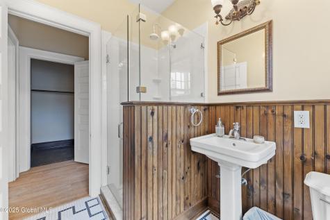 16 W Main Street Cambridge NY 12816