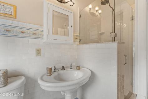 16 W Main Street Cambridge NY 12816