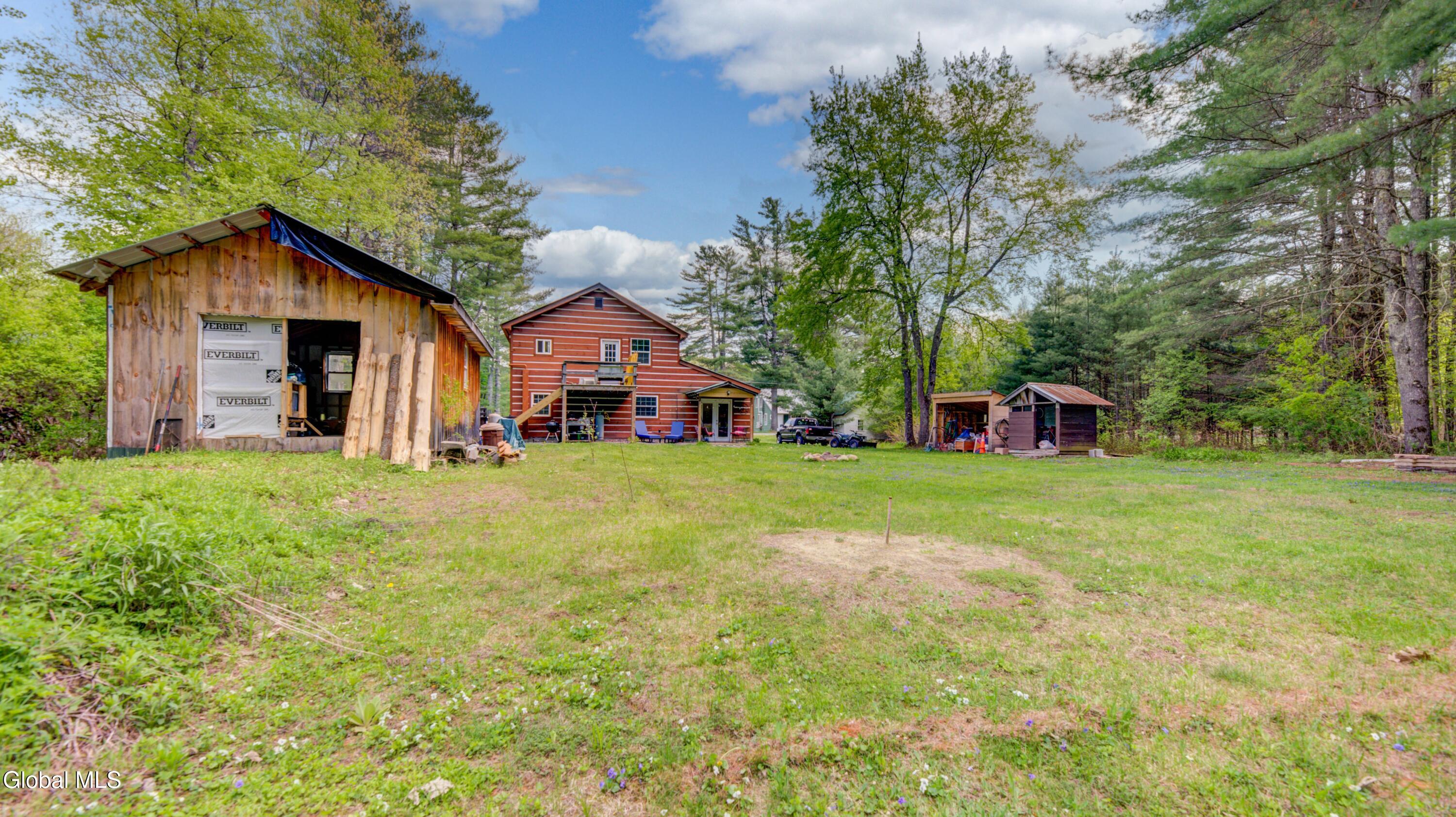 127 Little Amsterdam Road Wells NY 12190
