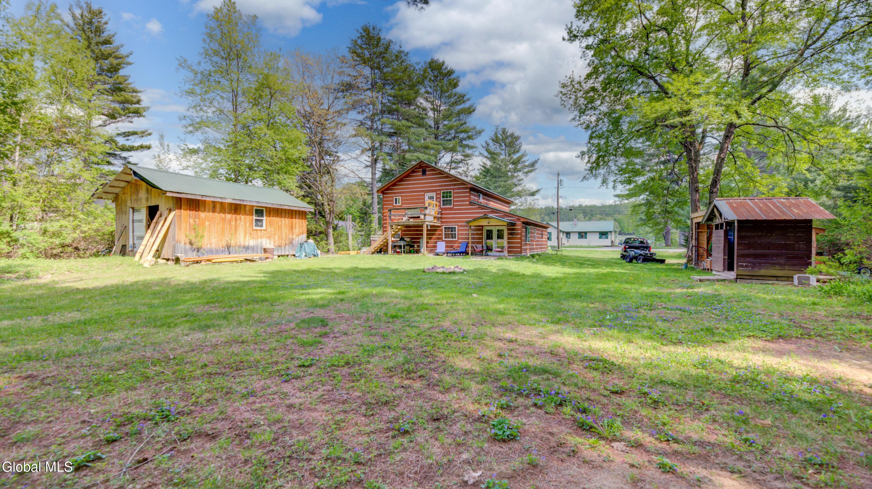 127 Little Amsterdam Road Wells NY 12190