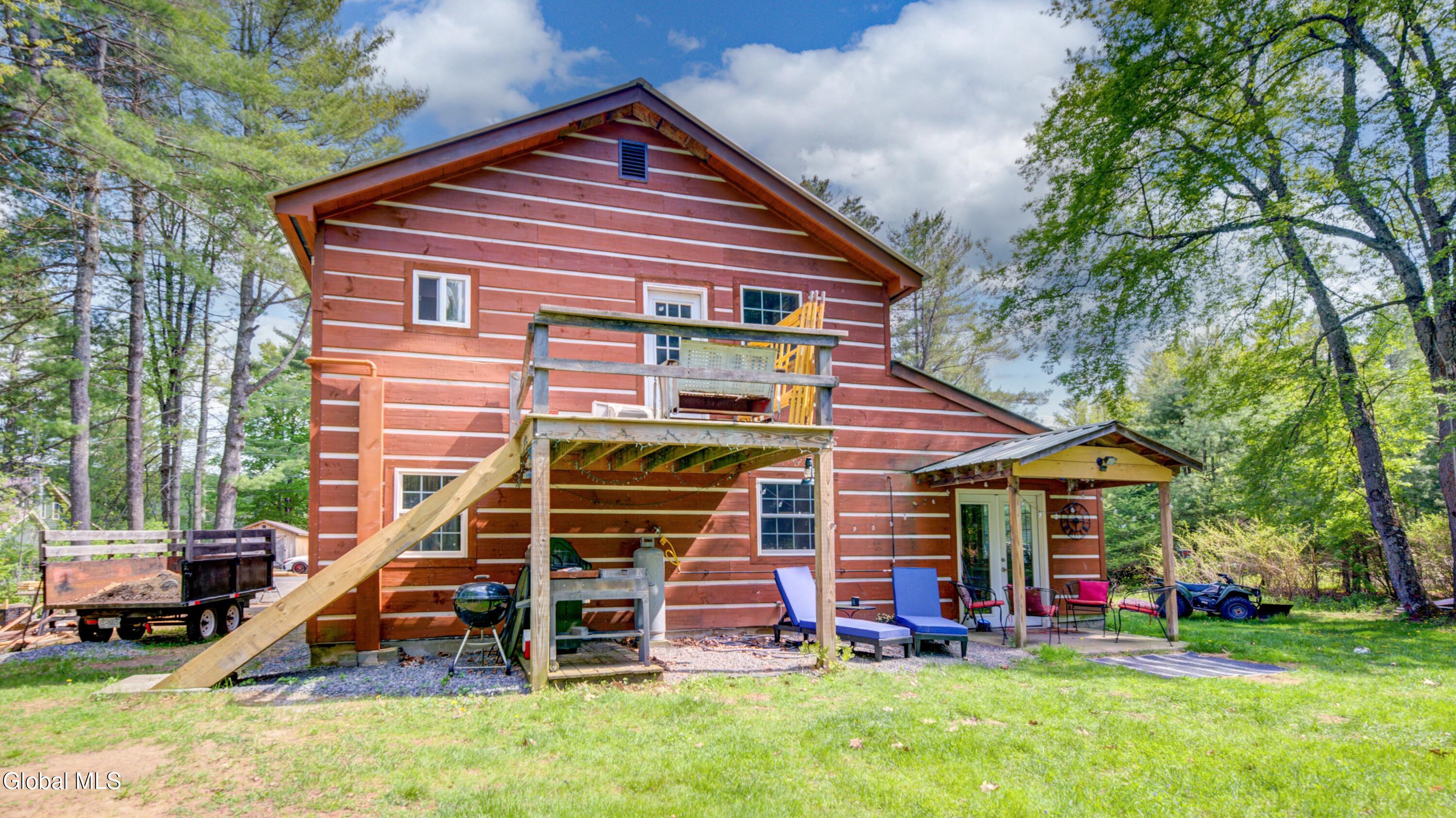 127 Little Amsterdam Road Wells NY 12190