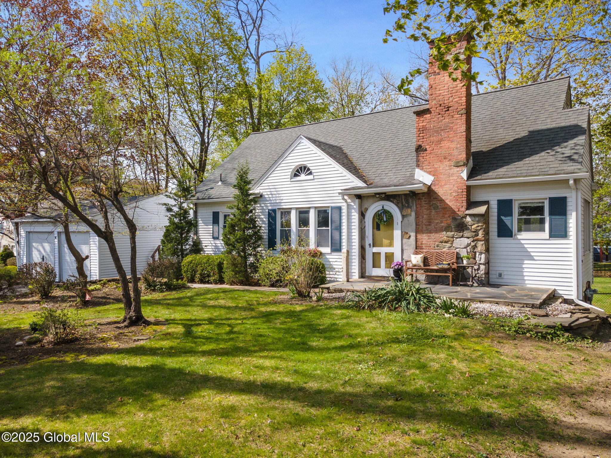 86 Elm Avenue Delmar NY 12054