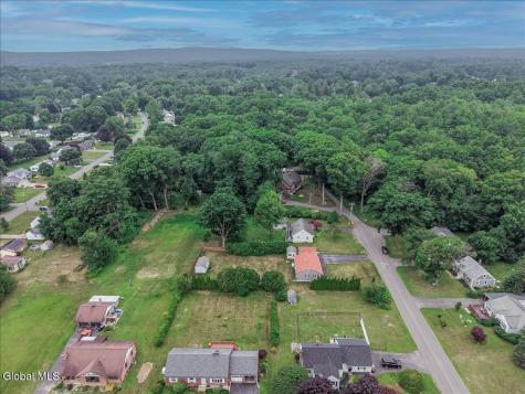 203 Heckeler Drive Schenectady NY 12302