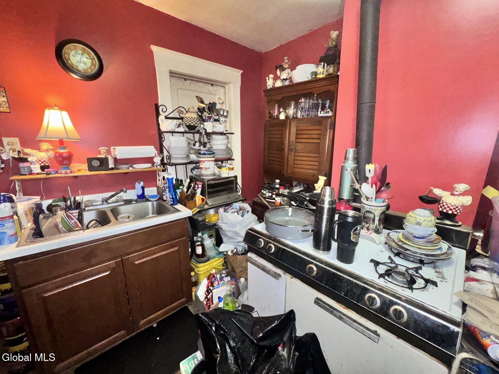 26 Oakwood Avenue Troy NY 12180