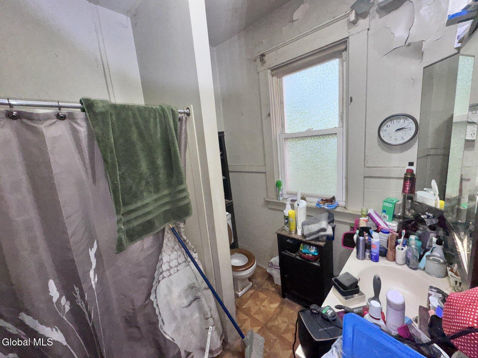 26 Oakwood Avenue Troy NY 12180