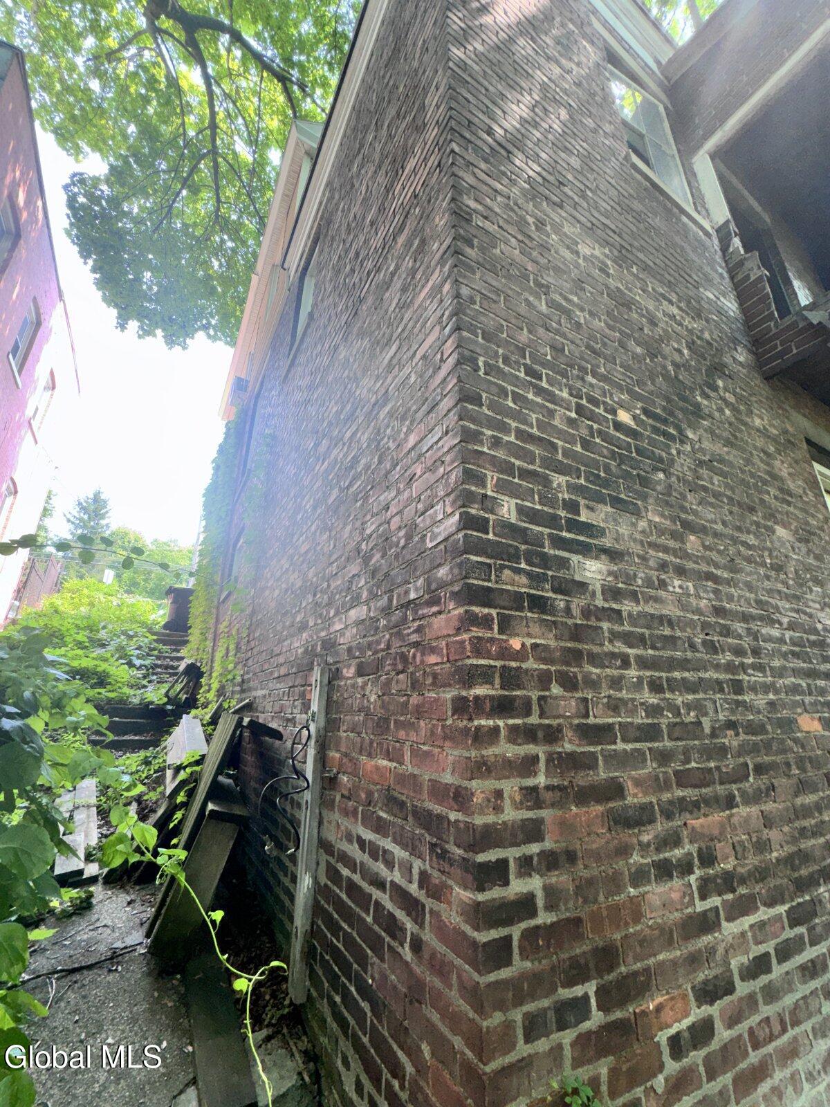 26 Oakwood Avenue Troy NY 12180