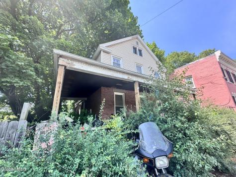 26 Oakwood Avenue Troy NY 12180