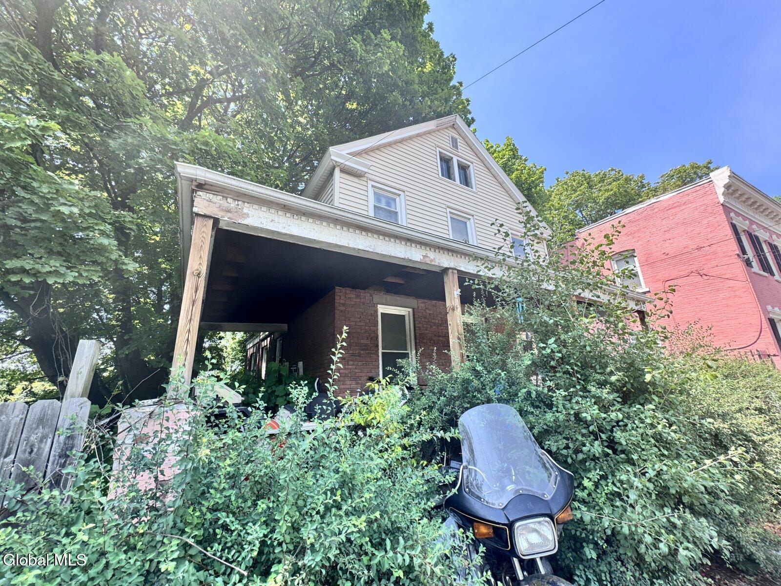 26 Oakwood Avenue Troy NY 12180
