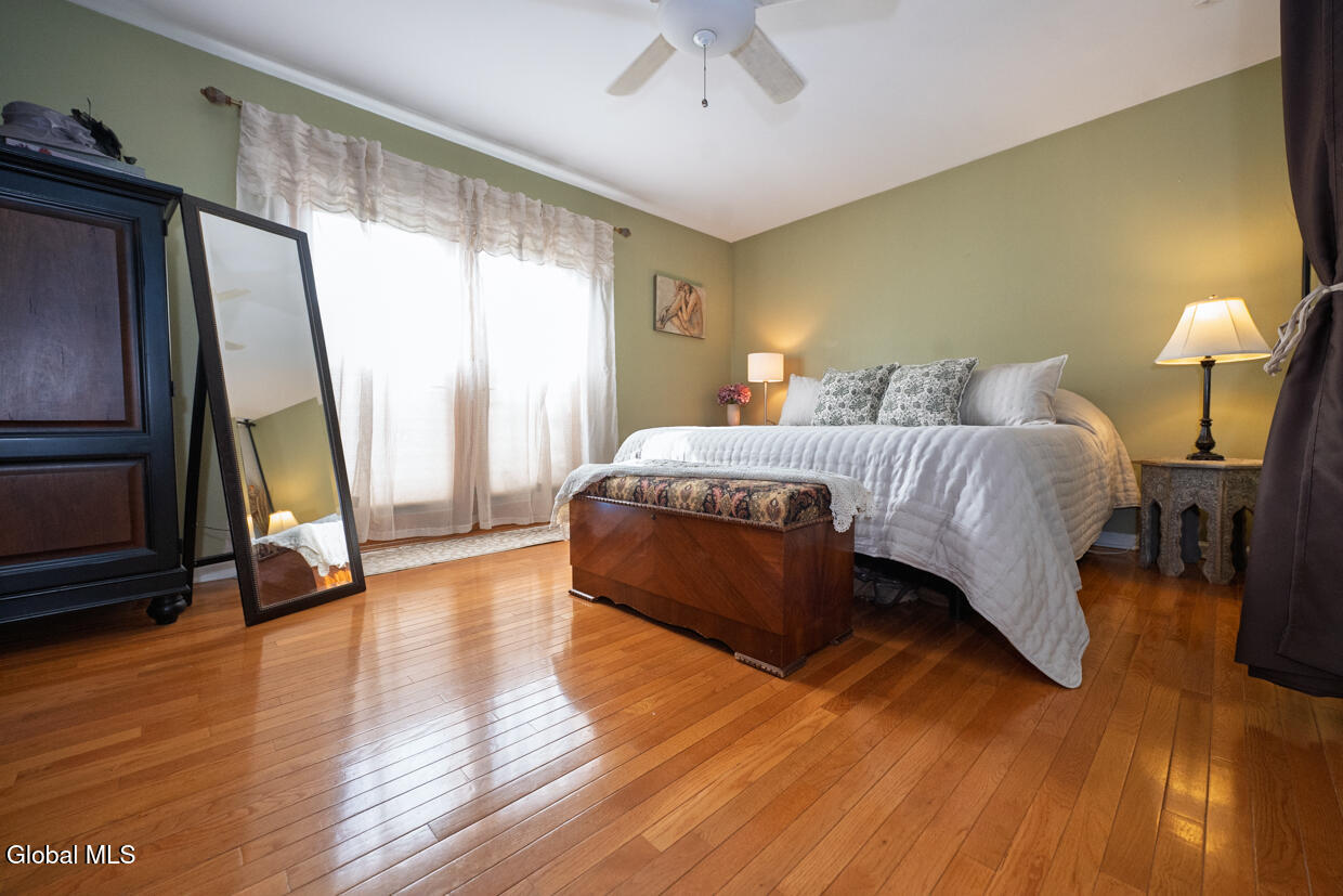 270 Forts Ferry Road Latham NY 12110
