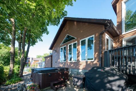 270 Forts Ferry Road Latham NY 12110
