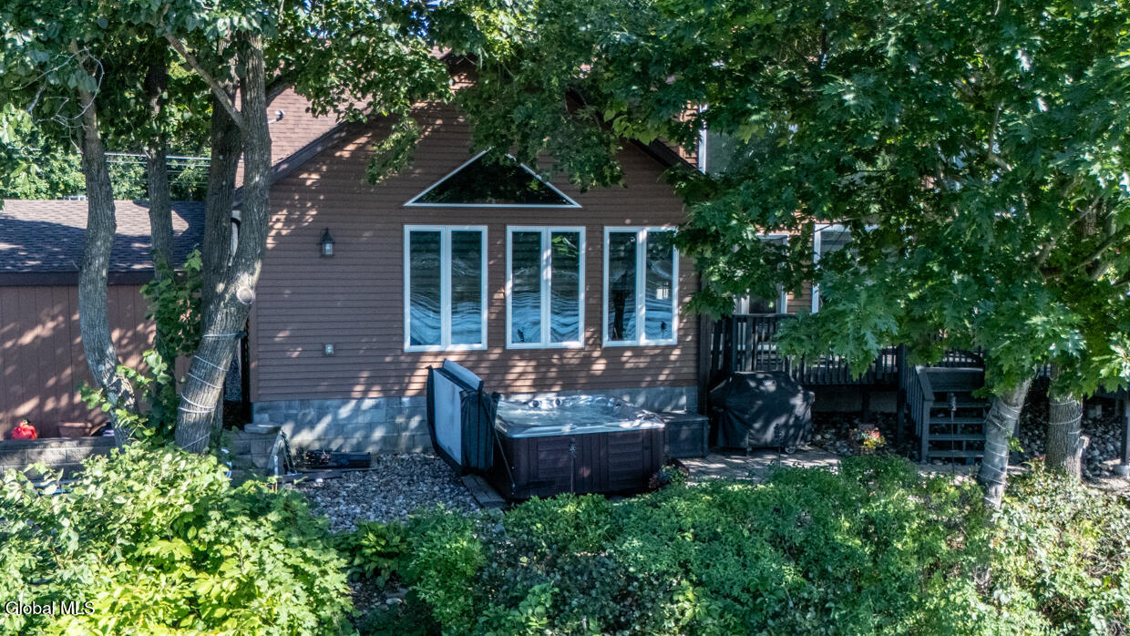270 Forts Ferry Road Latham NY 12110