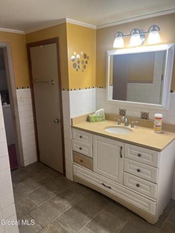 11 Fairview Lane Hudson Falls NY 12839