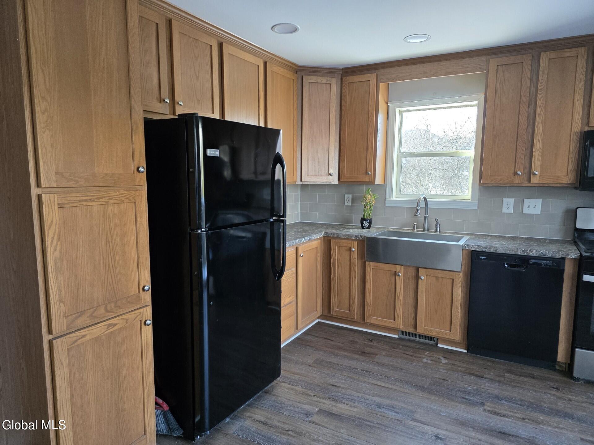 175 Main Street Schoharie NY 12157
