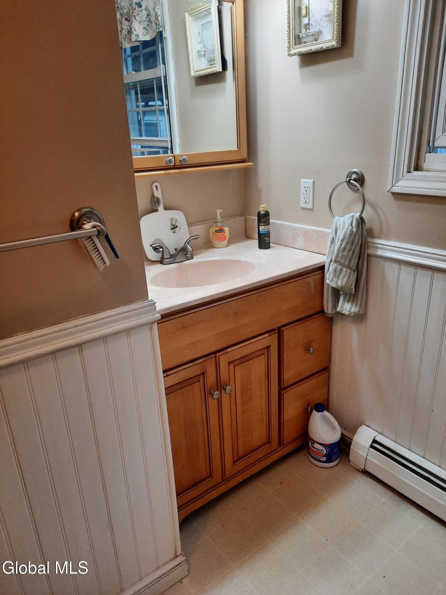 12 Andover Avenue Gansevoort NY 12831