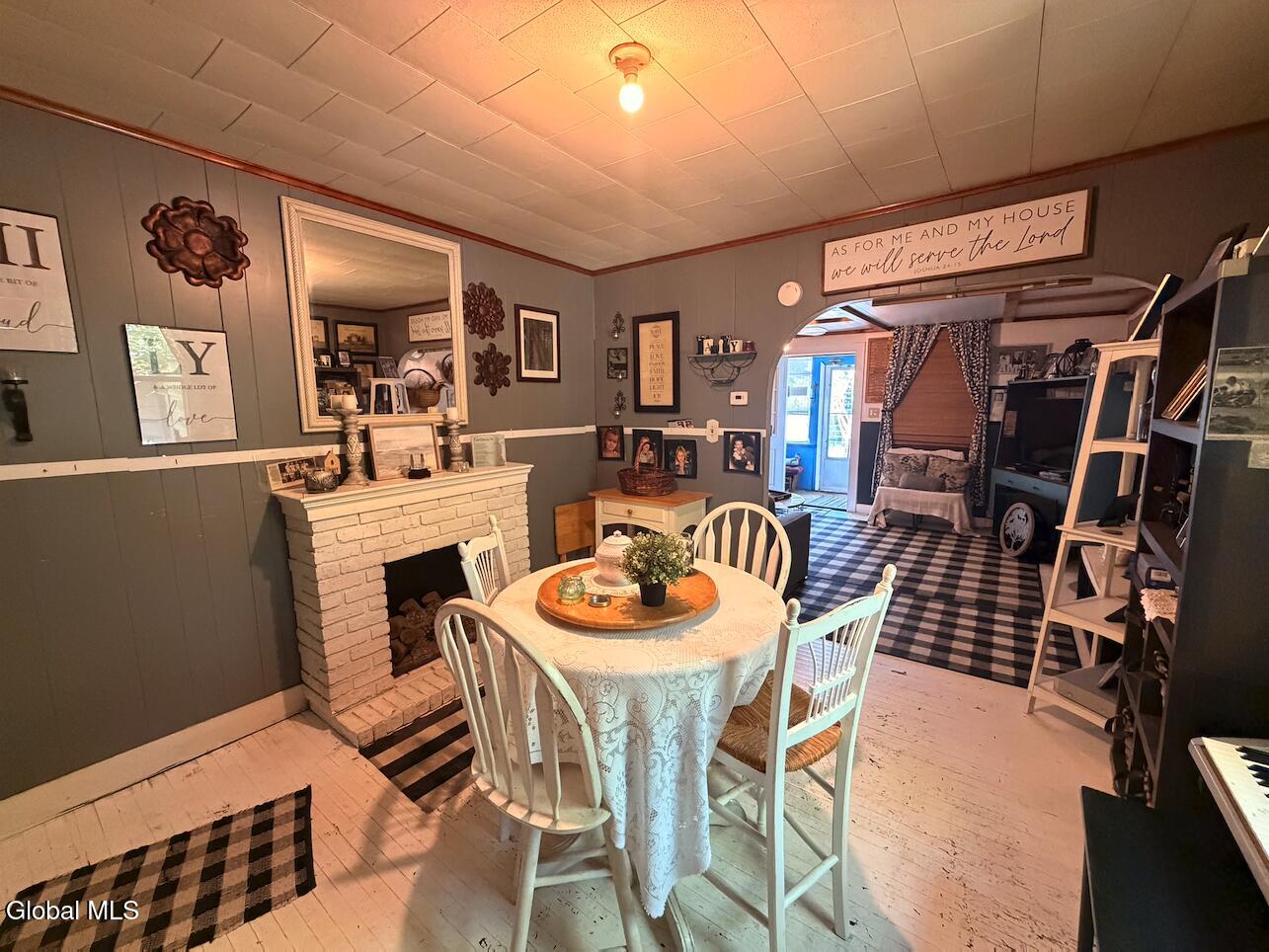 206 Rural Grove Road Root NY 12166