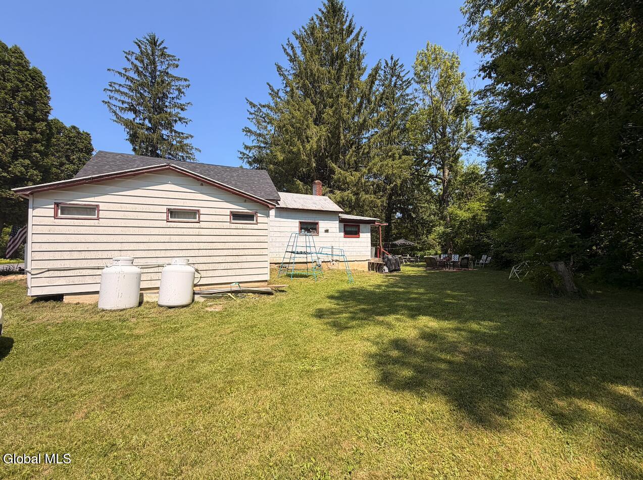 206 Rural Grove Road Root NY 12166