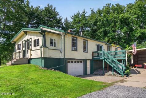 306 Parkers Corners Road Schenectady NY 12306