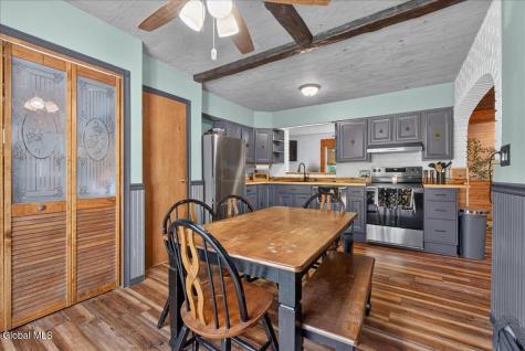 306 Parkers Corners Road Schenectady NY 12306