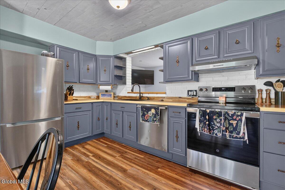 306 Parkers Corners Road Schenectady NY 12306
