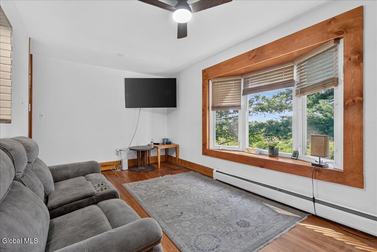 306 Parkers Corners Road Schenectady NY 12306