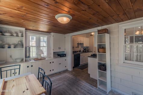 11 Wooster Street Gloversville NY 12078