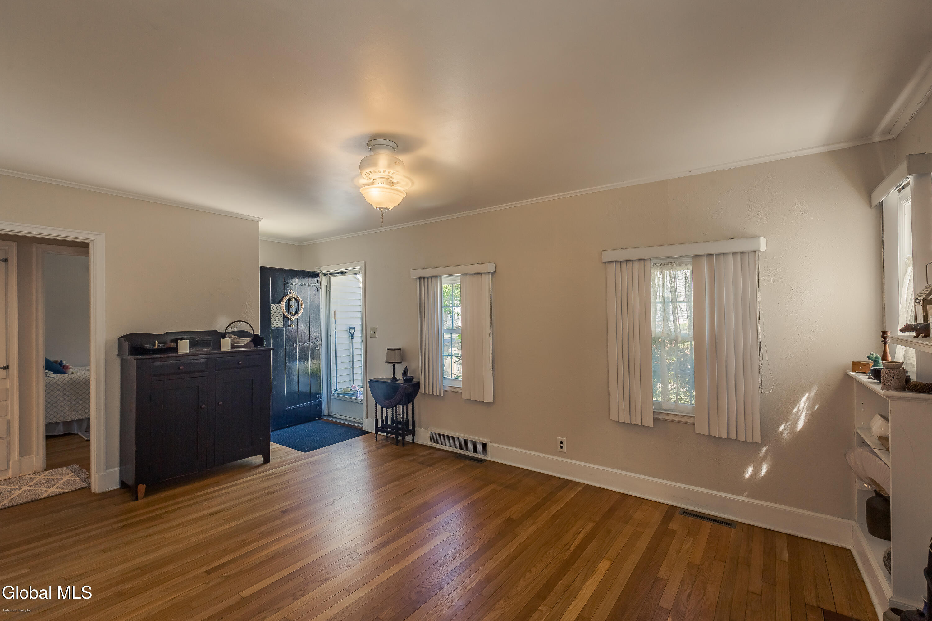 11 Wooster Street Gloversville NY 12078