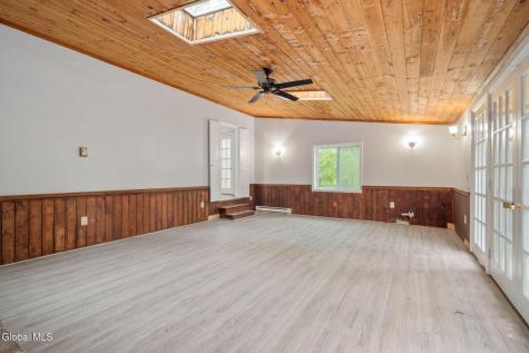 7 Erics Lane Rexford NY 12148