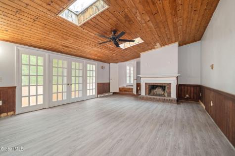 7 Erics Lane Rexford NY 12148