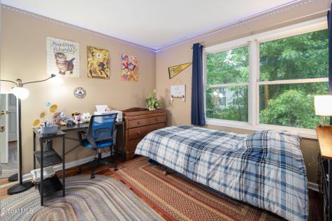 12 Flying Dutchman Way Saratoga Springs NY 12866