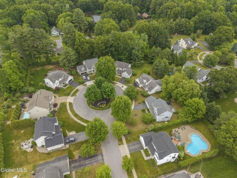 12 Flying Dutchman Way Saratoga Springs NY 12866