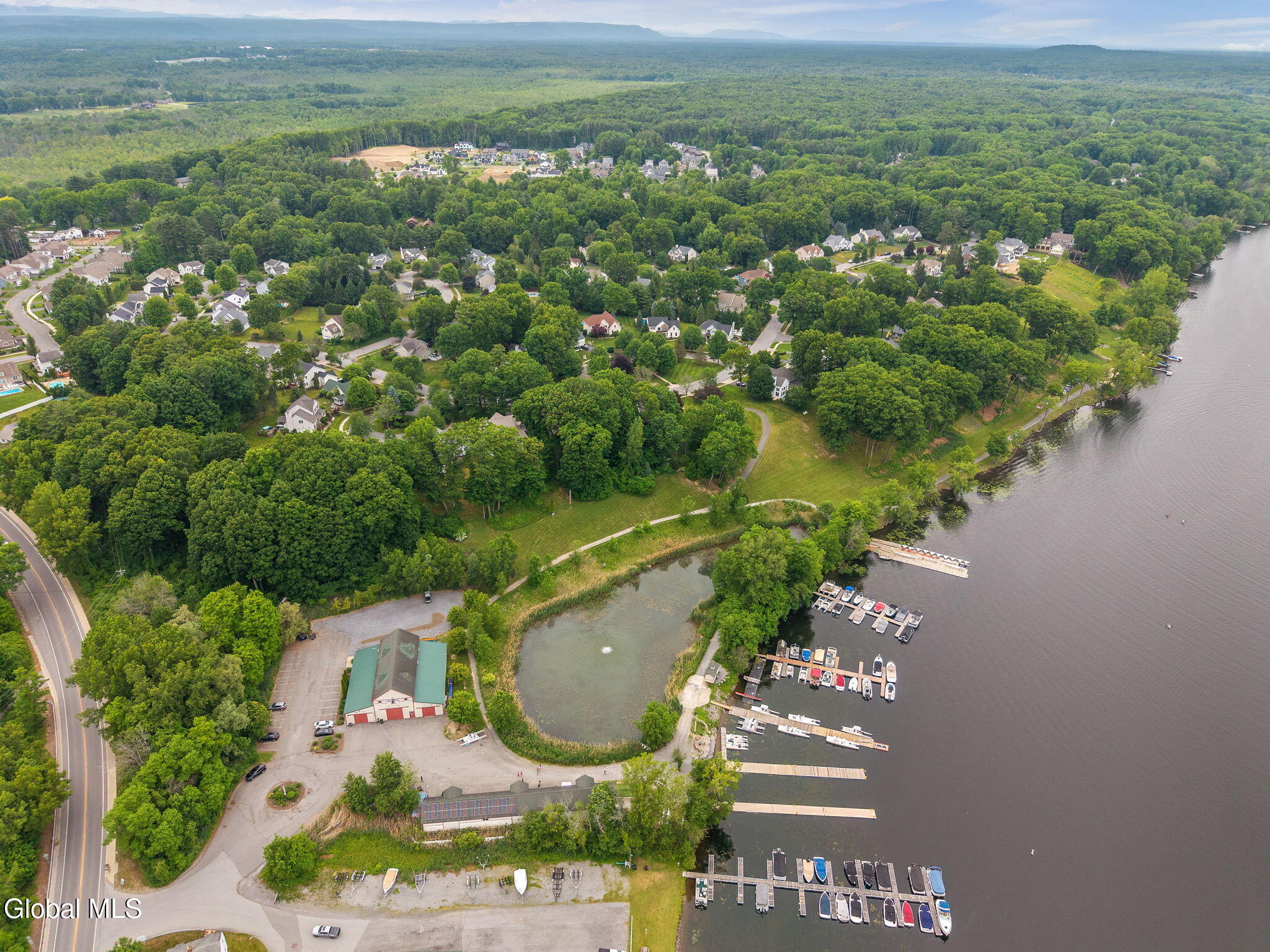 12 Flying Dutchman Way Saratoga Springs NY 12866