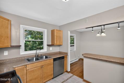 7 Silver Berry Place Albany NY 12211