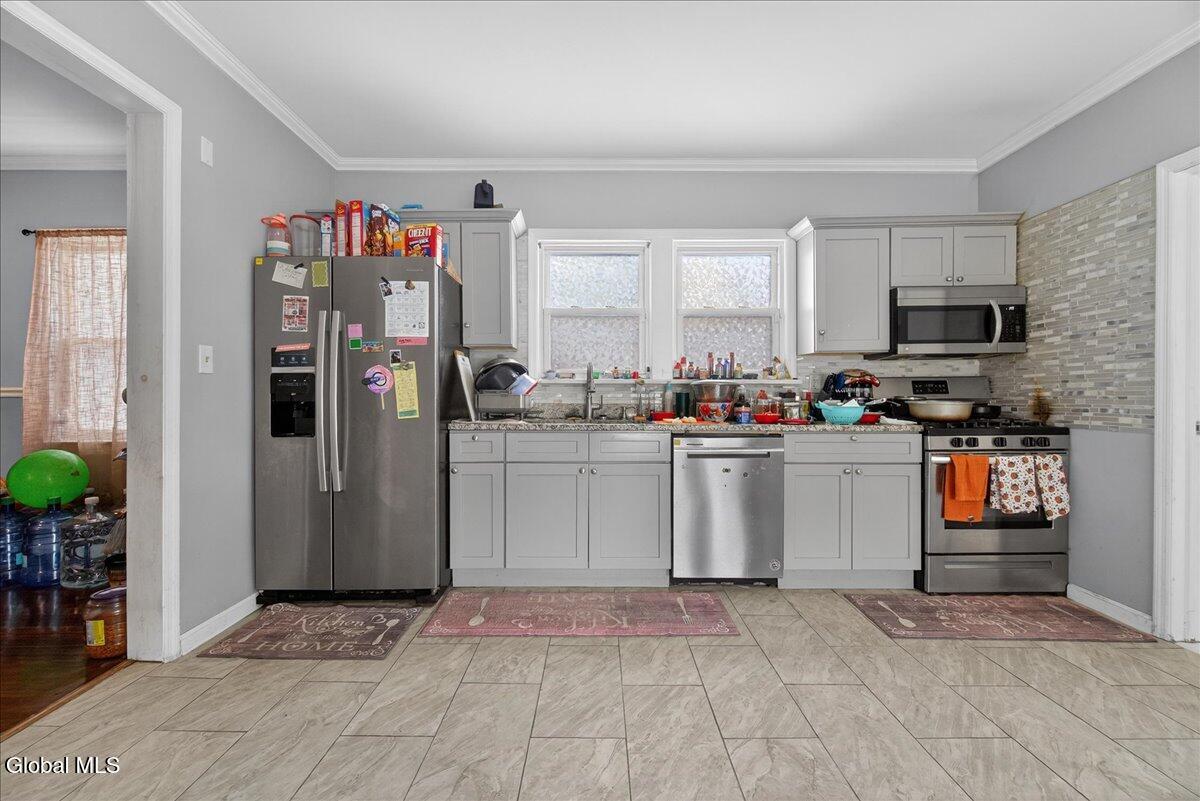 118 Linden Street Schenectady NY 12304