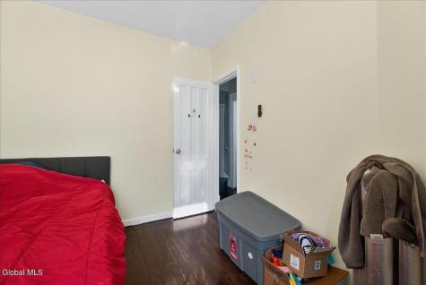 118 Linden Street Schenectady NY 12304