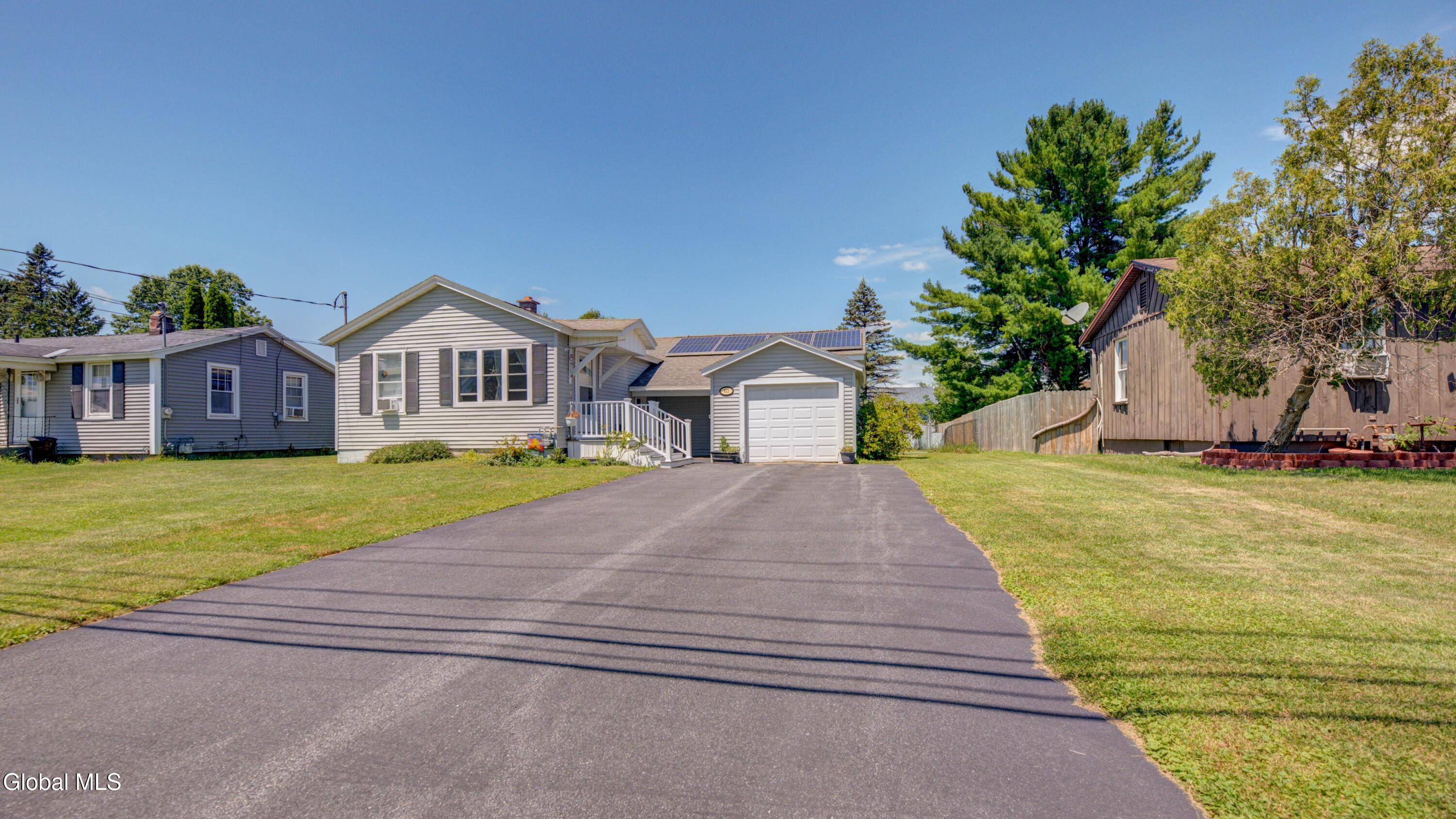 413 W Main Street Johnstown NY 12095