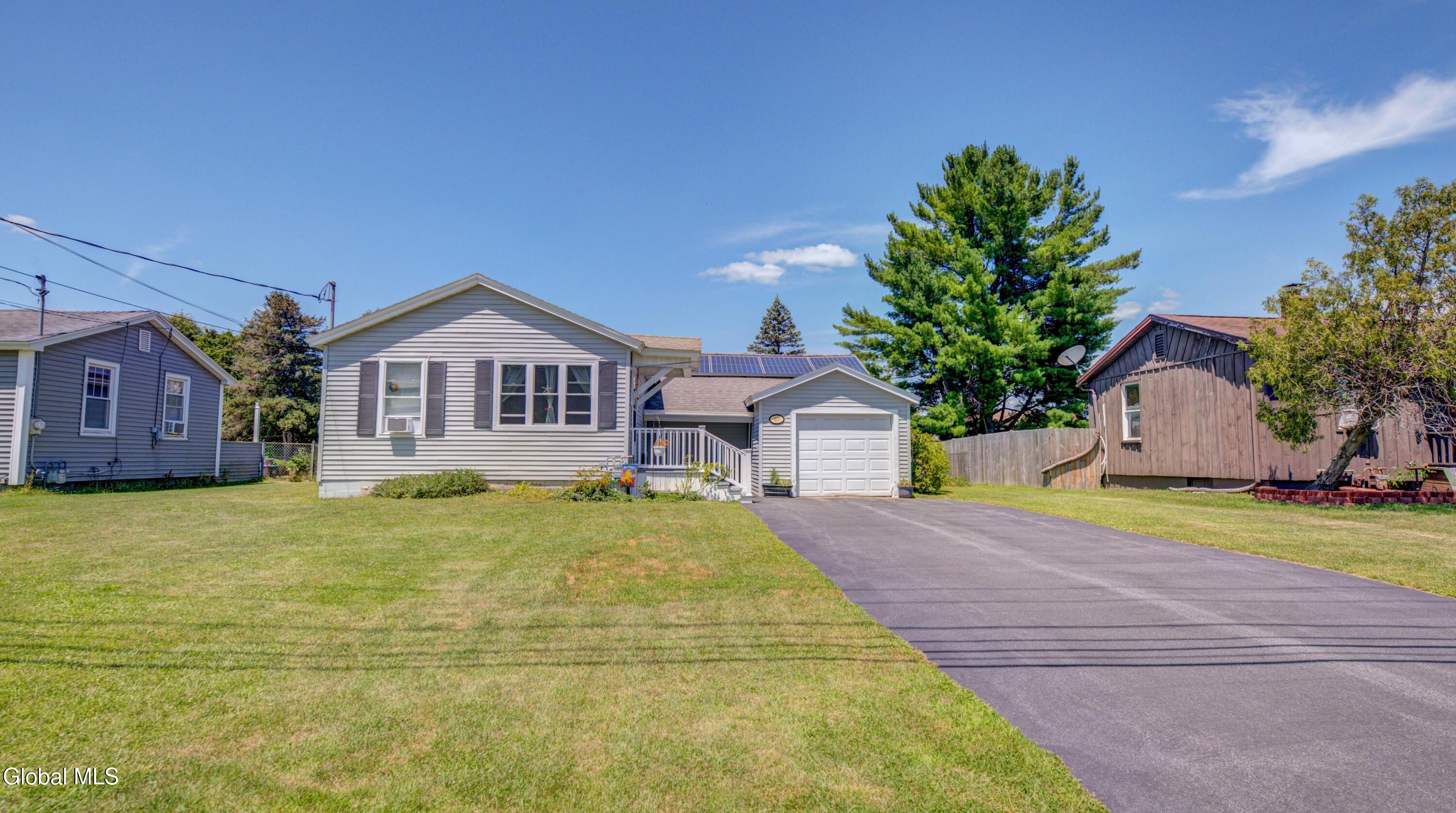 413 W Main Street Johnstown NY 12095