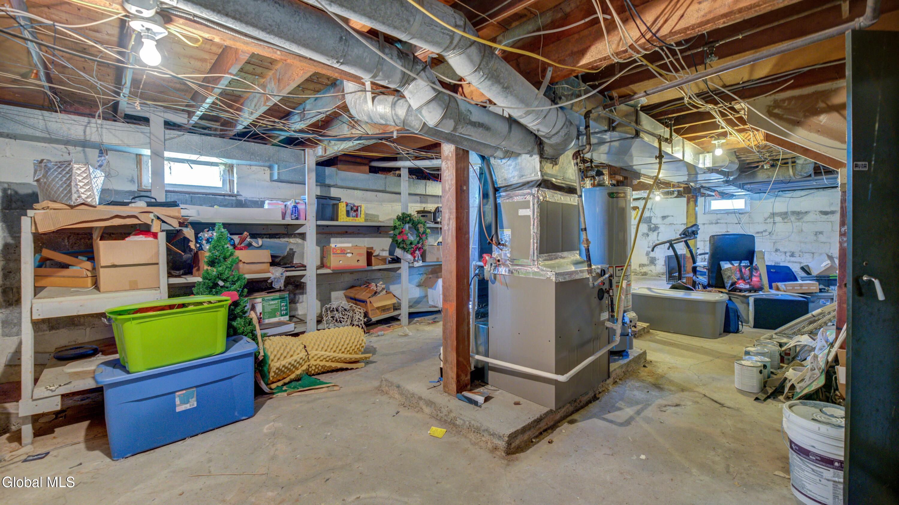 413 W Main Street Johnstown NY 12095