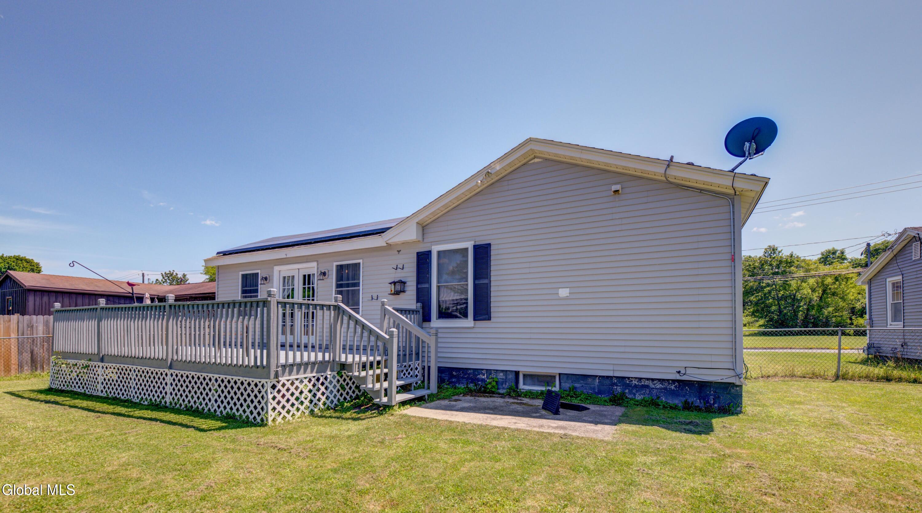 413 W Main Street Johnstown NY 12095