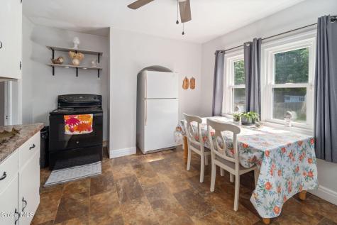 1313 Palma Avenue Schenectady NY 12306