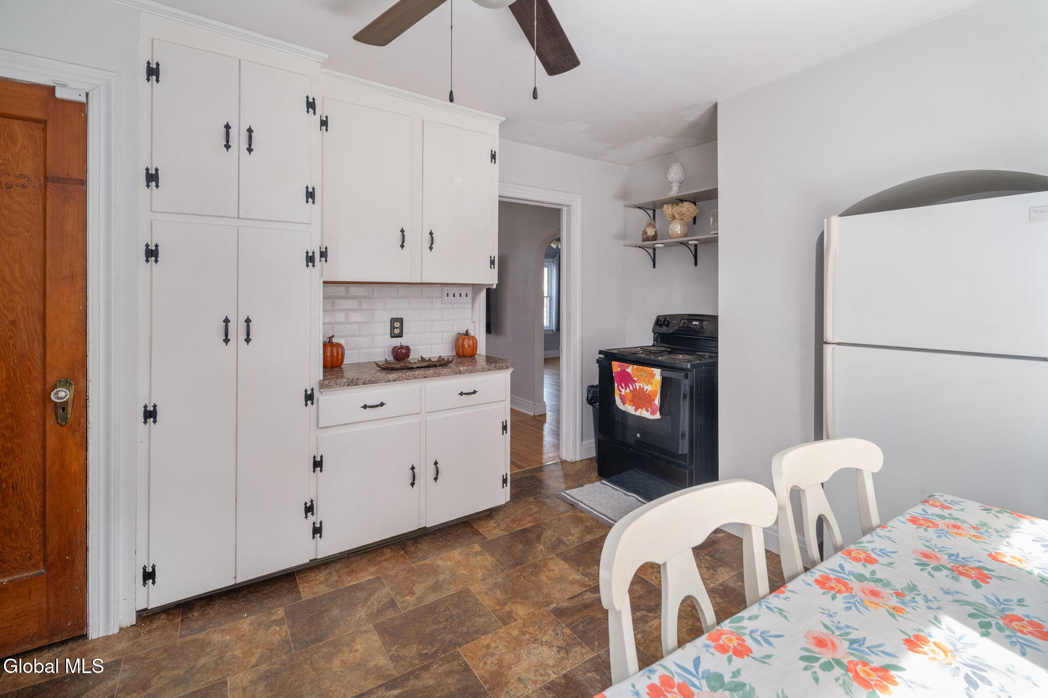 1313 Palma Avenue Schenectady NY 12306