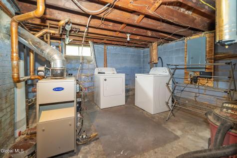 1313 Palma Avenue Schenectady NY 12306